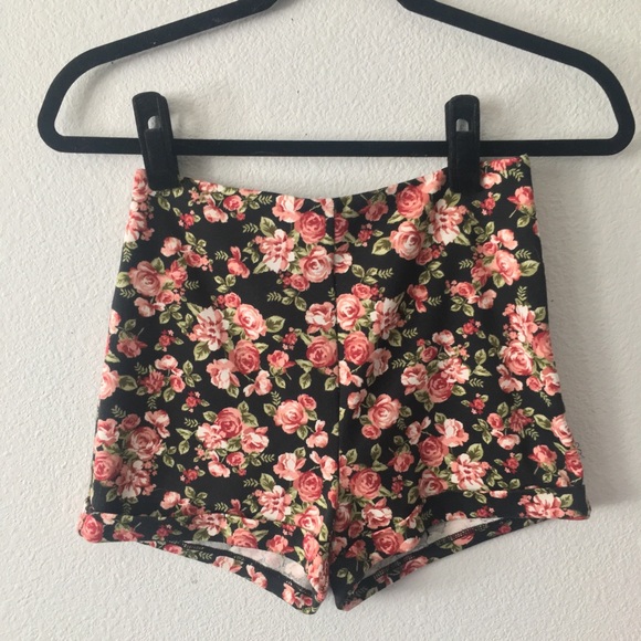 Forever 21 High Waist Floral Shorts - Picture 3 of 9